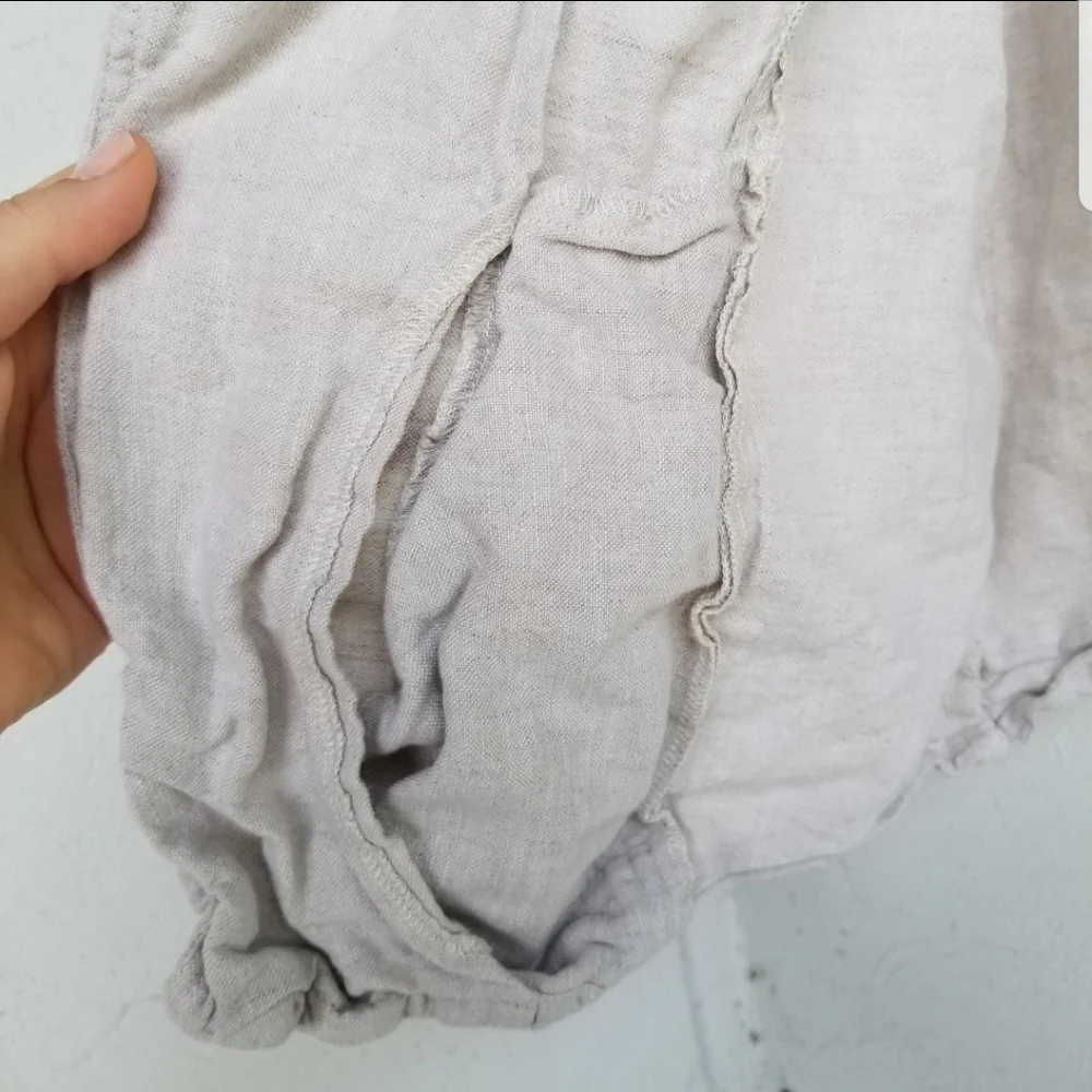 Beige Sleeveless Vest - Picture 6 of 6